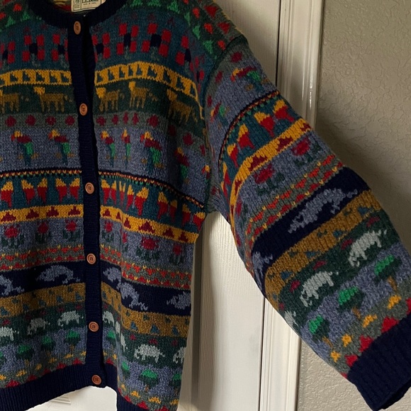 Vintage L.L. Bean Colorful Patterned Animal print Cardigan - pure wool - large - Picture 6 of 8